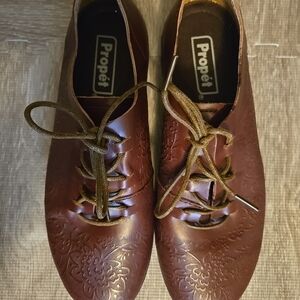 Propet Chantel Oxford Brown Floral Embossed Women's Shoes 9M (B)